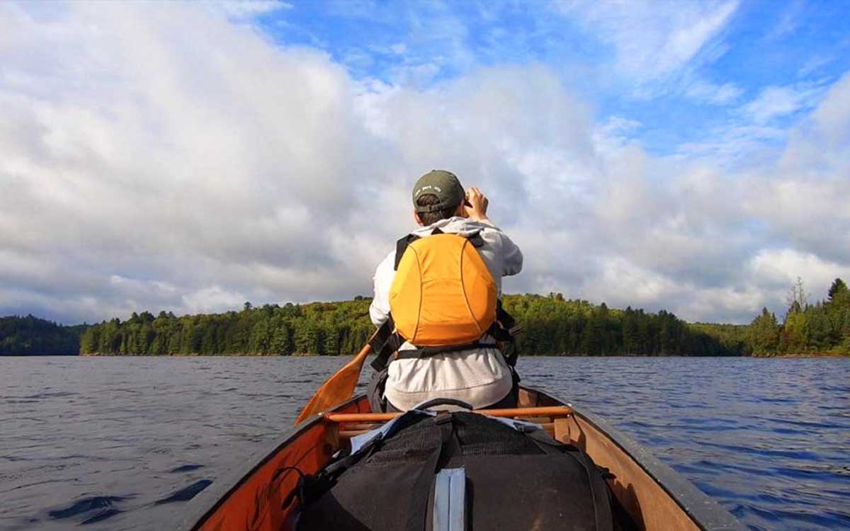 Solo Canoe Trip Tips - paddling a solo canoe in Algonquin Park
